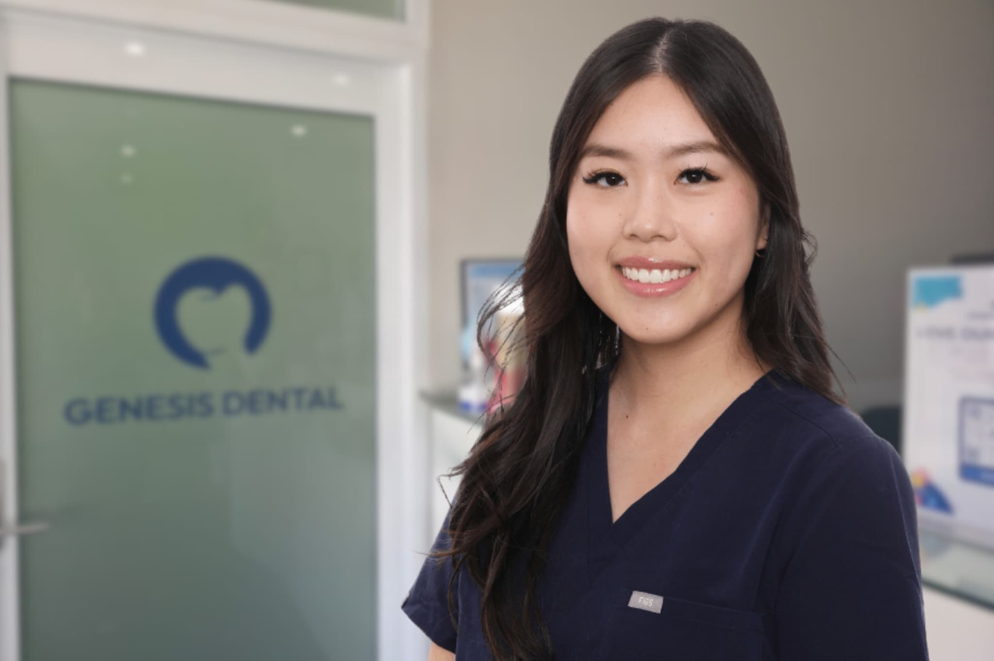 Dentist Dr Sinya Zheng